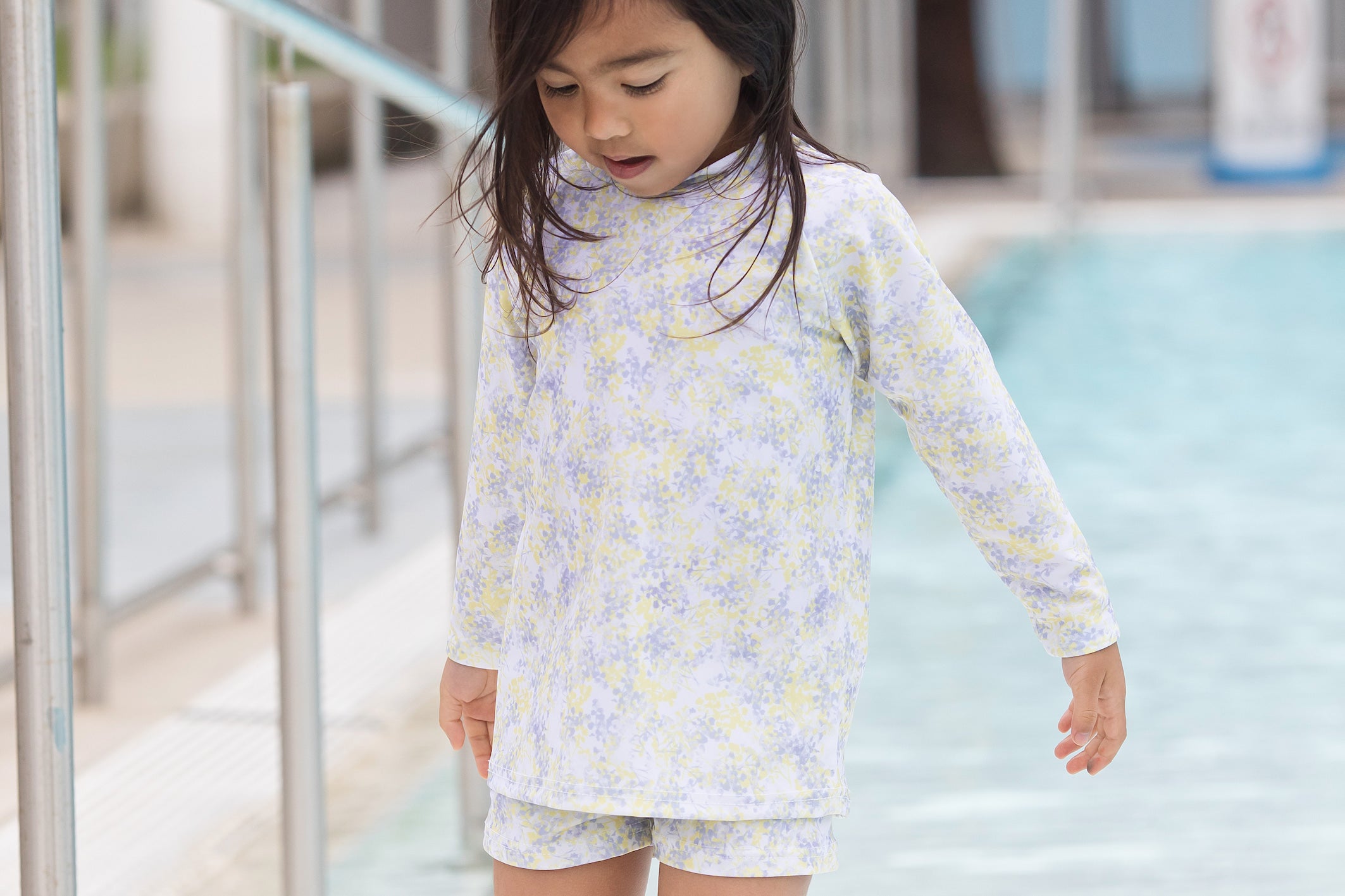 whitehaven wattle long sleeve rashguard (size 6 sold out)