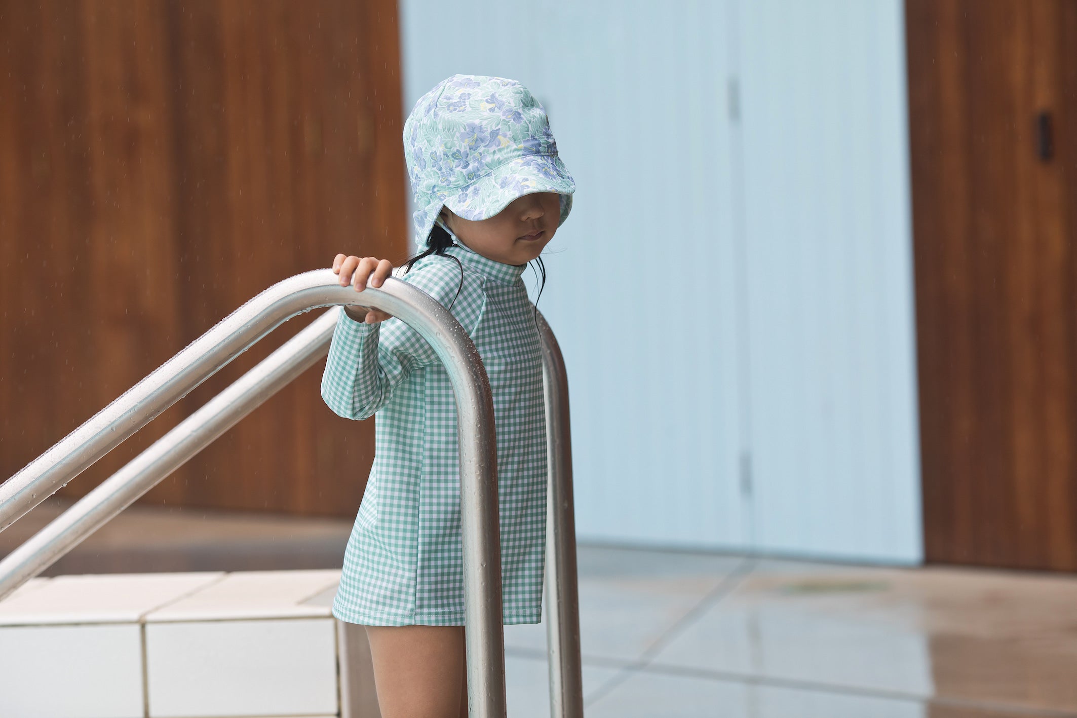 freshwater floral swim flap hat